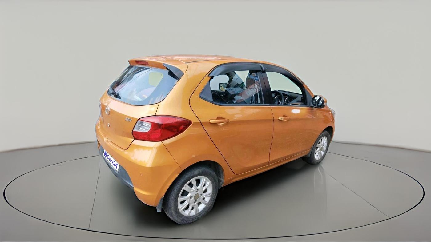 2017 Tata Tiago XZA PETROL, Petrol, Automatic, 80,551 km, exterior
