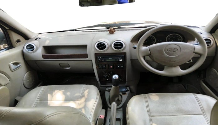 2011 Mahindra Verito 1.5 D6, Diesel, Manual, 61,205 km, interior