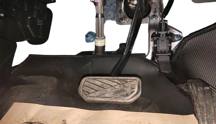 2025 Maruti Swift VXi (O) AMT, Petrol, Automatic, 2,197 km, interior