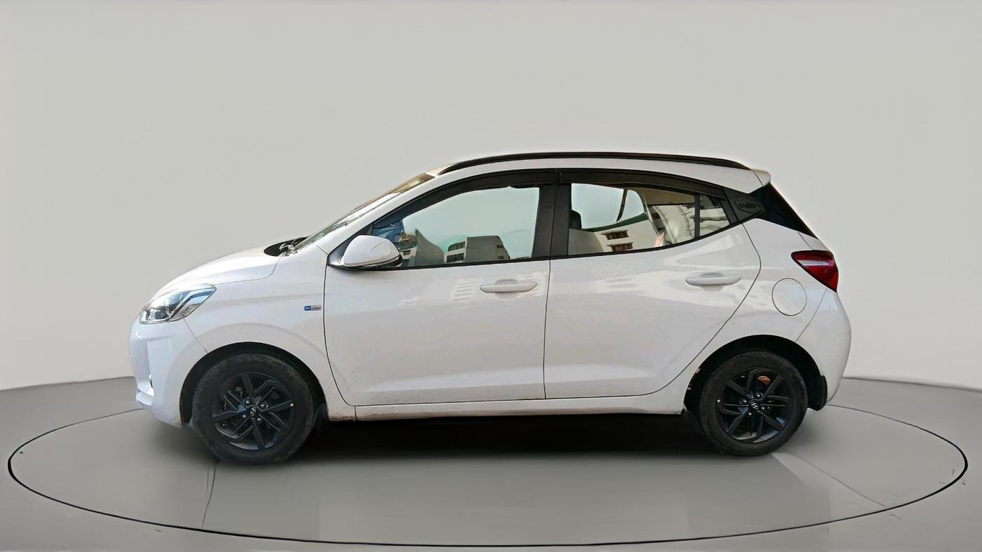 2020 Hyundai GRAND I10 NIOS SPORTZ U2 AMT 1.2 CRDI, Diesel, Automatic, 77,863 km, exterior