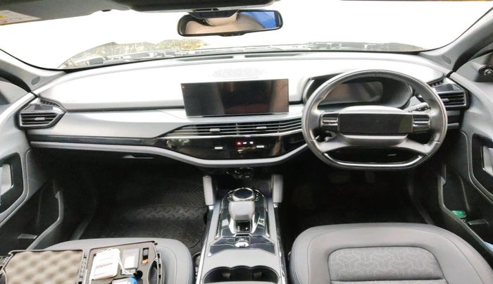 2024 Tata Harrier FEARLESS PLUS DARK EDITION AT, Diesel, Automatic, 8,744 km, interior