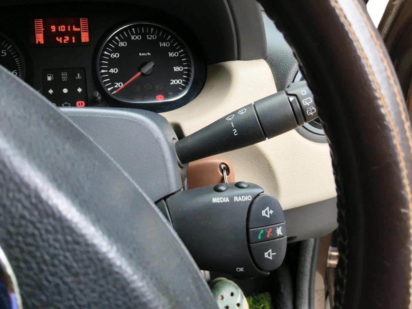 2014 Renault Duster 110 PS RXL DIESEL, Diesel, Manual, 91,011 km, interior