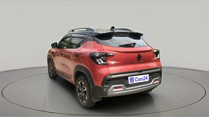 2025 Renault Kiger Emotion Turbo MT Dual Tone, Petrol, Manual, 7,530 km, exterior