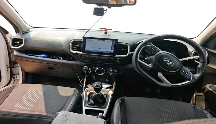 2021 Hyundai VENUE SX 1.0 (O) TURBO, Petrol, Manual, 66,006 km, interior