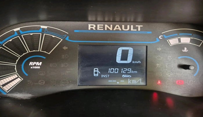 2019 Renault TRIBER RXT, Petrol, Manual, 1,00,129 km, interior