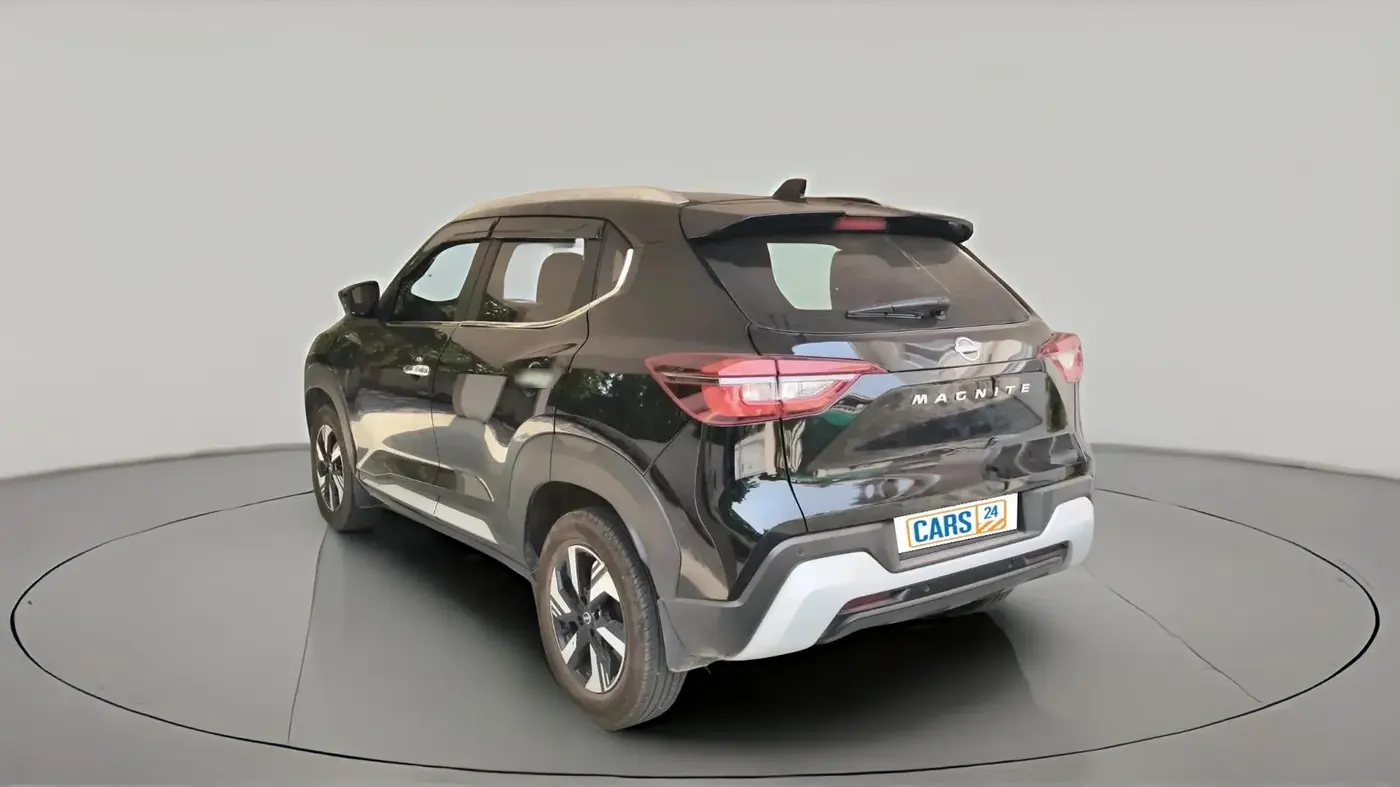 2025 Nissan MAGNITE N-Connecta B4D 1.0 Petrol AMT, Petrol, Automatic, 4,314 km, exterior