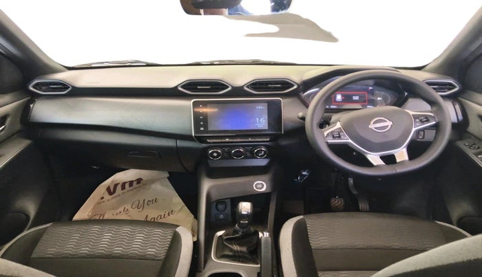 2025 Nissan MAGNITE N-Connecta B4D 1.0 Petrol AMT, Petrol, Automatic, 4,314 km, interior