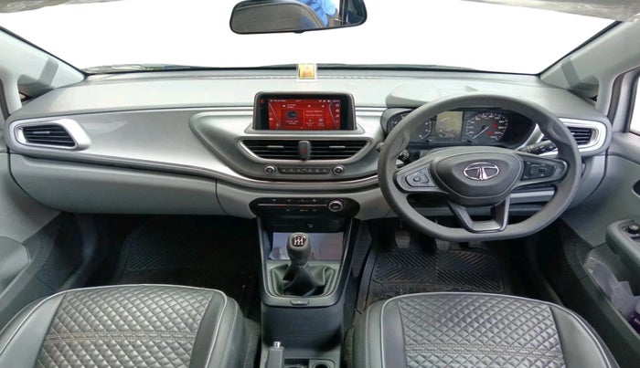 2020 Tata ALTROZ XT PETROL, Petrol, Manual, 32,068 km, interior