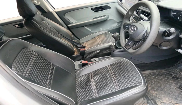 2020 Tata ALTROZ XT PETROL, Petrol, Manual, 32,068 km, interior