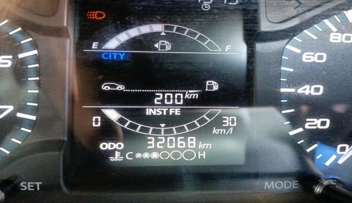 2020 Tata ALTROZ XT PETROL, Petrol, Manual, 32,068 km, interior