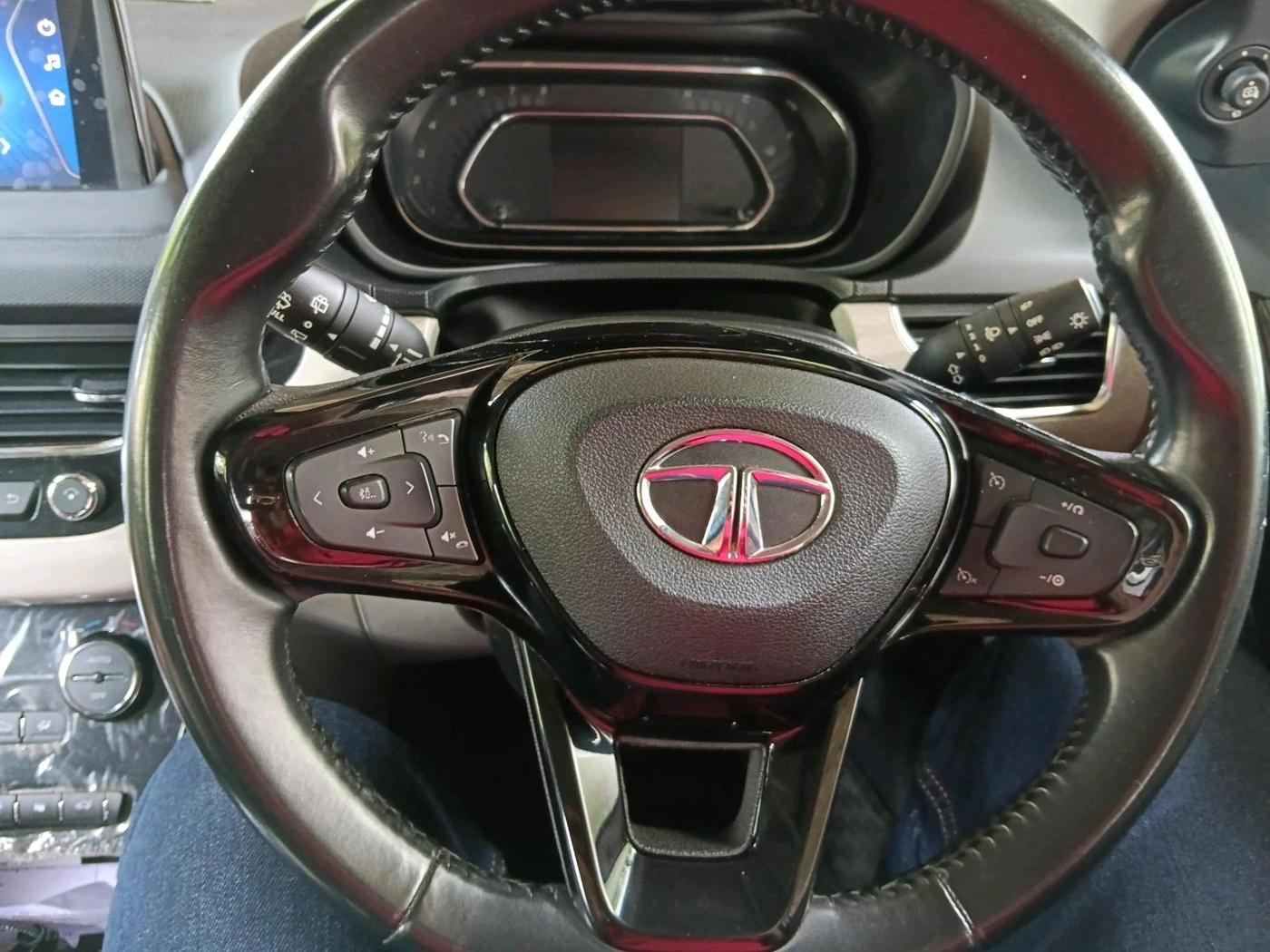 2021 Tata NEXON XZA PLUS (O) DIESEL, Diesel, Automatic, 76,409 km, interior
