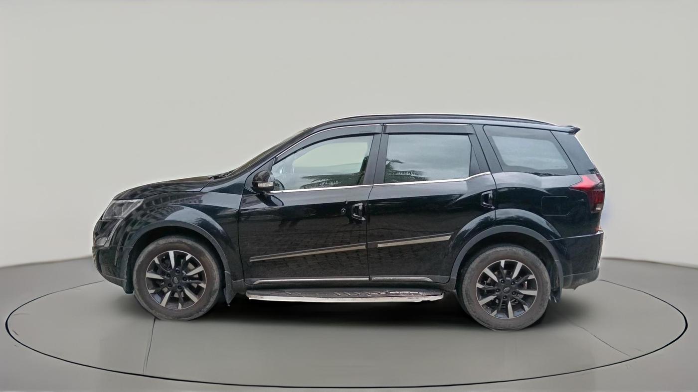 2018 Mahindra XUV500 W11 AT, Diesel, Automatic, 58,841 km, exterior