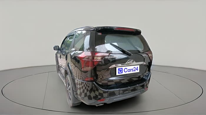 2018 Mahindra XUV500 W11 AT, Diesel, Automatic, 58,841 km, exterior