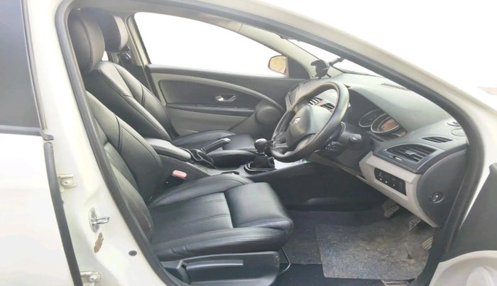 2011 Renault Fluence 1.5 E2, Diesel, Manual, 1,79,081 km, interior