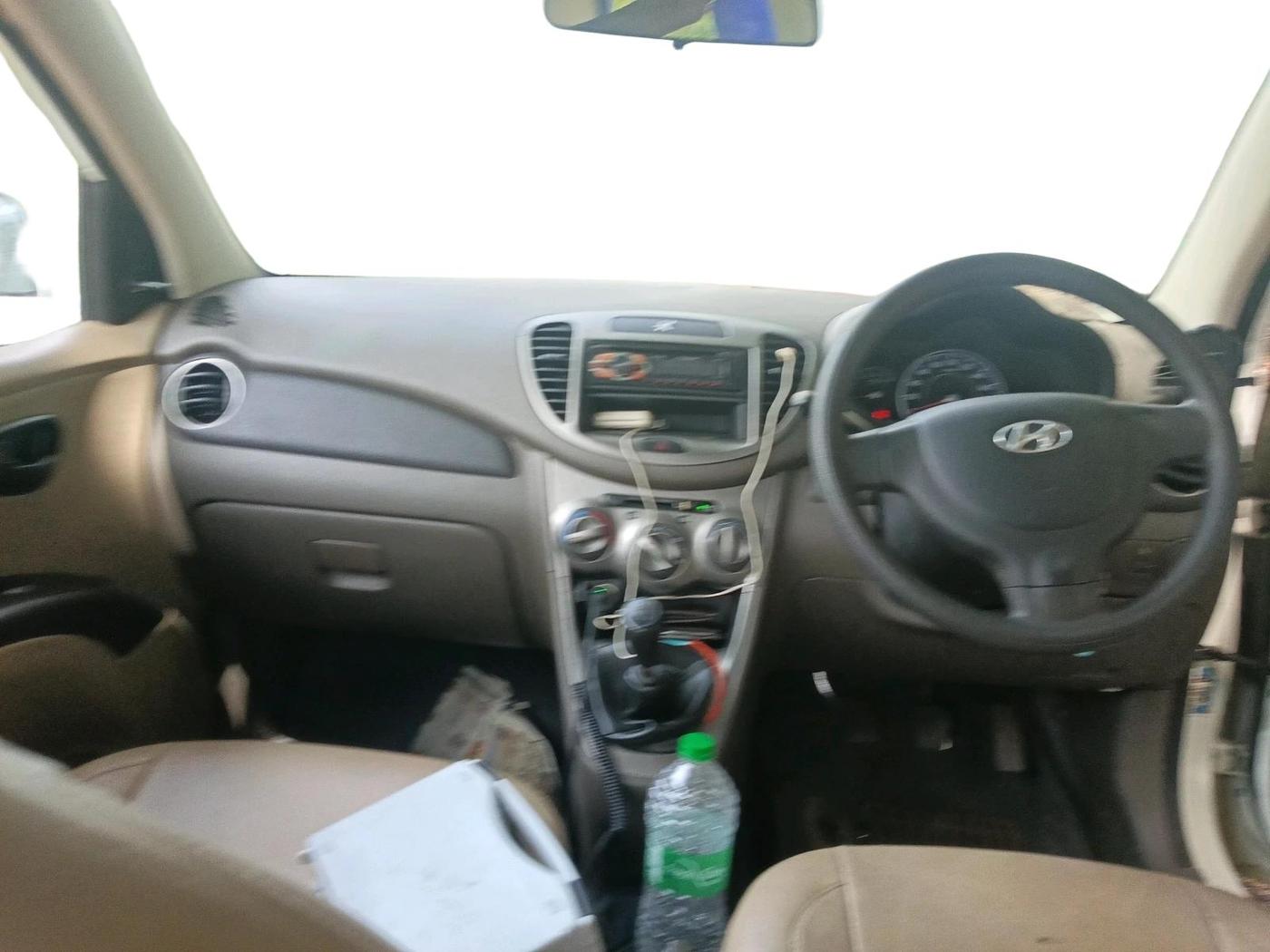 2012 Hyundai i10 ERA 1.1, Petrol, Manual, 87,053 km, interior