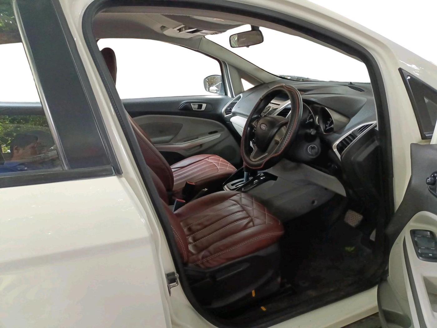 2015 Ford Ecosport TITANIUM 1.5L PETROL AT, Petrol, Automatic, 1,29,807 km, interior