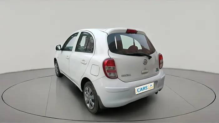 2011 Nissan Micra XV DIESEL, Diesel, Manual, 1,36,104 km, exterior