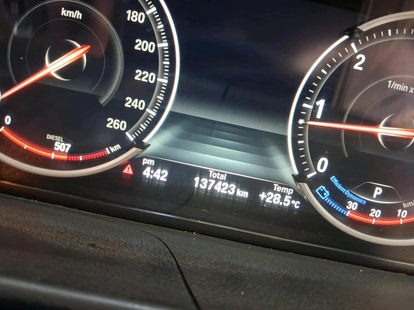 2014 BMW 5 Series 520D LUXURY LINE, Diesel, Automatic, 1,37,423 km, interior