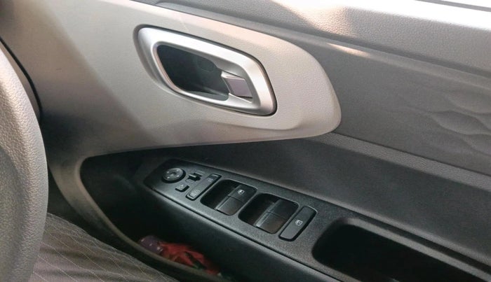 2023 Hyundai GRAND I10 NIOS SPORTZ AMT 1.2 KAPPA VTVT, Petrol, Automatic, 15,310 km, interior