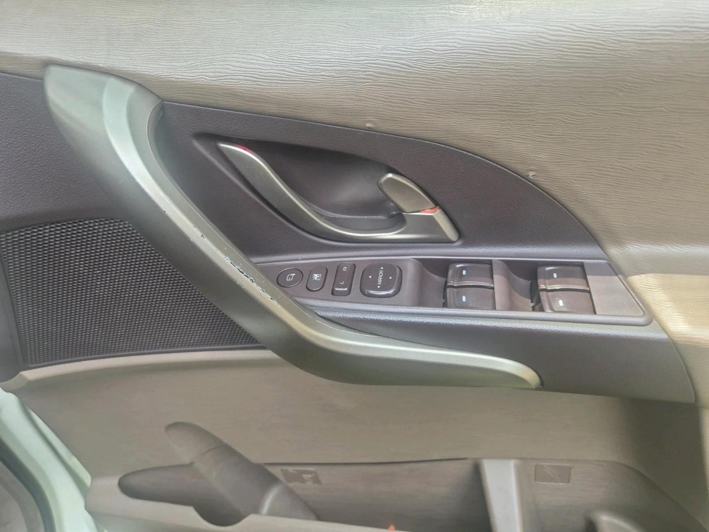 2013 Mahindra XUV500 W8, Diesel, Manual, 80,811 km, interior