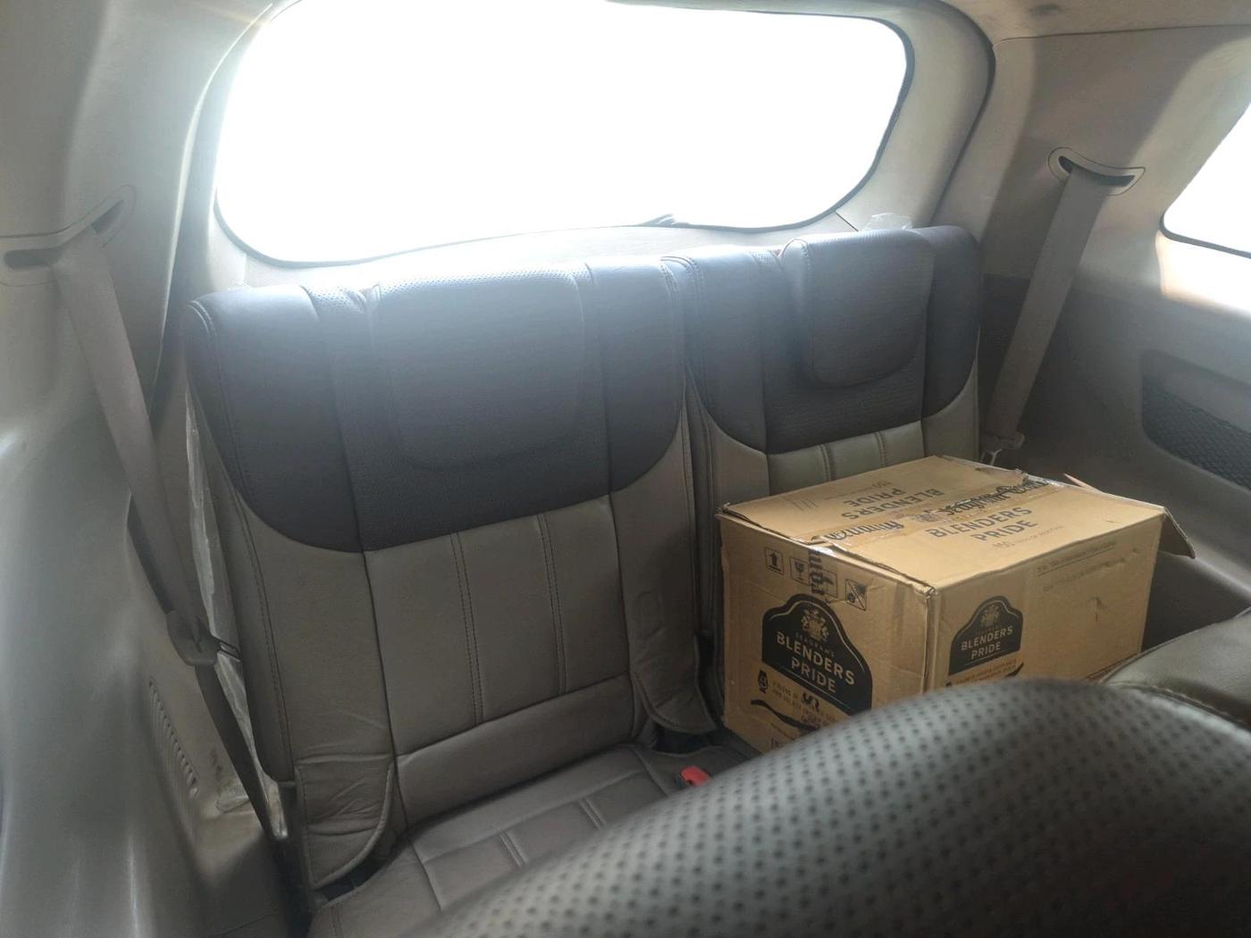 2013 Mahindra XUV500 W8, Diesel, Manual, 80,811 km, interior