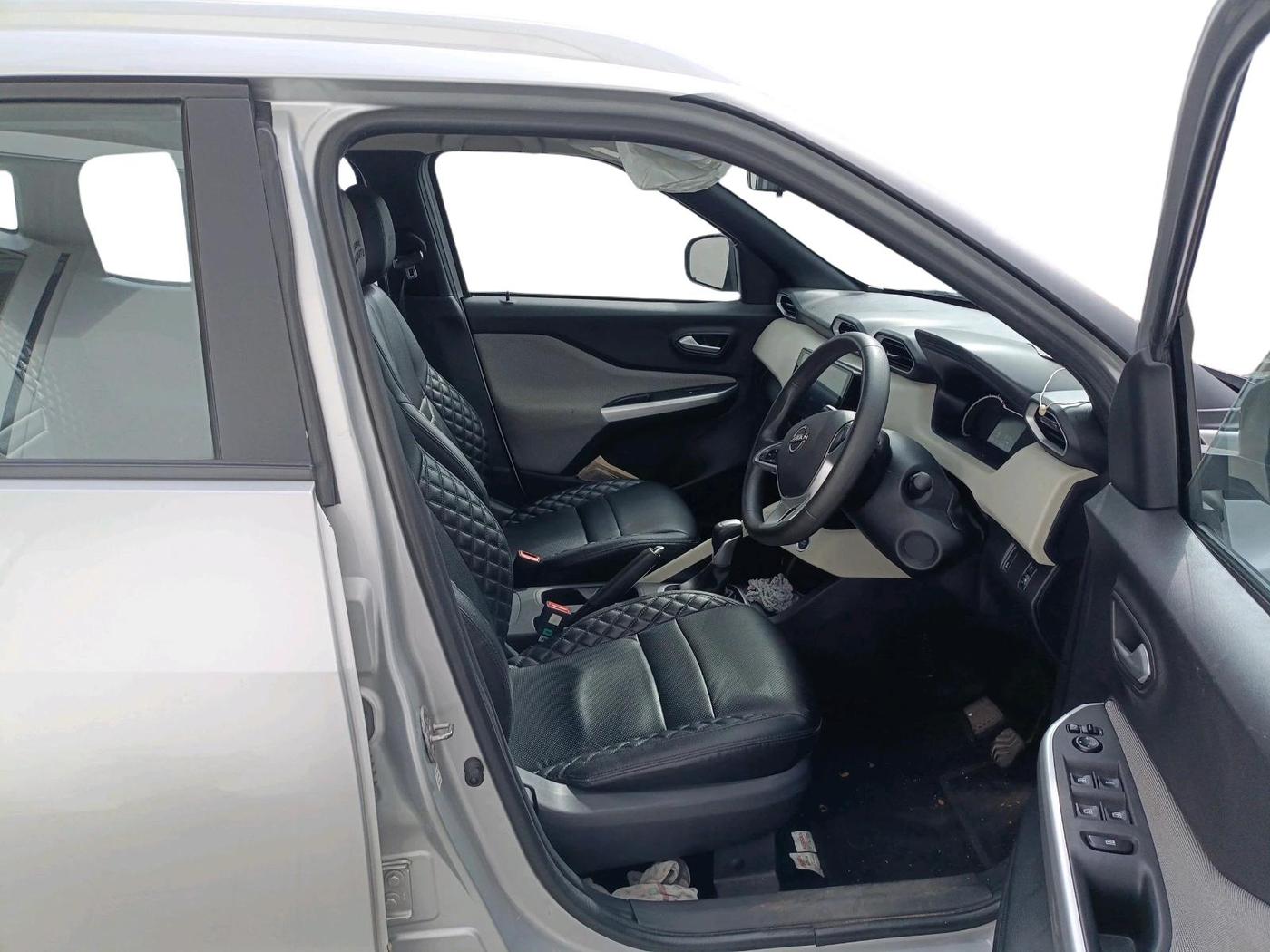 2021 Nissan MAGNITE XL TURBO CVT, Petrol, Automatic, 19,174 km, interior