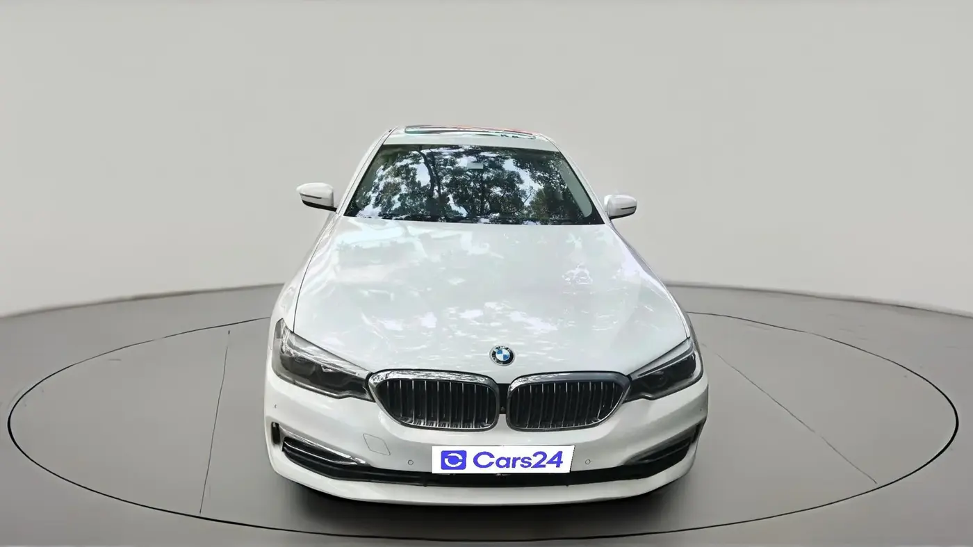 2018 BMW 5 Series 520D LUXURY LINE, Diesel, Automatic, 1,15,189 km, exterior