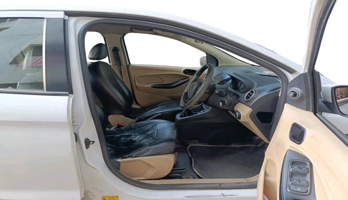 2017 Ford Figo Aspire TITANIUM1.5 DIESEL, Diesel, Manual, 1,76,540 km, interior