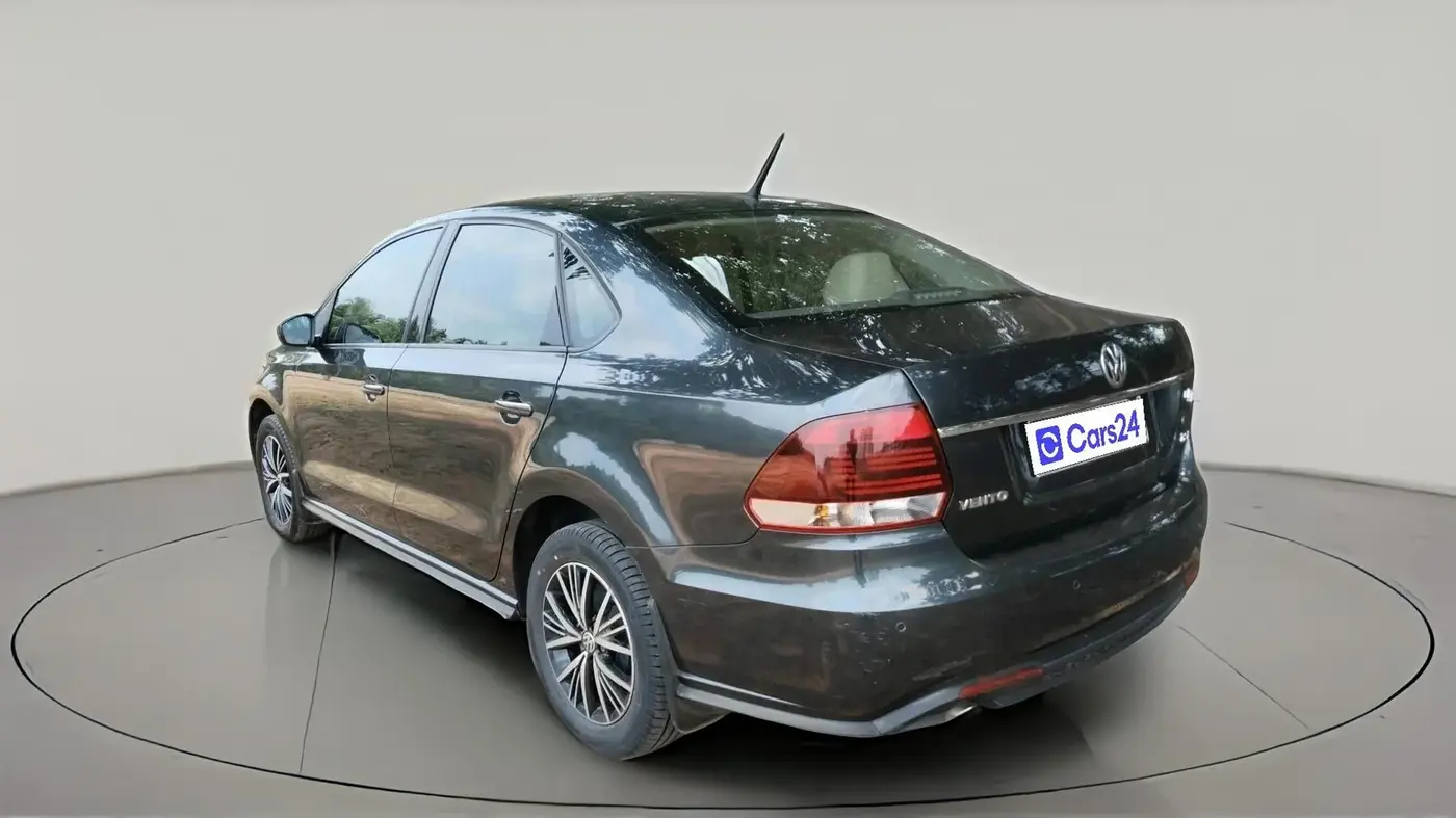 2020 Volkswagen Vento HIGHLINE 1.0L TSI, Petrol, Manual, 1,78,045 km, exterior