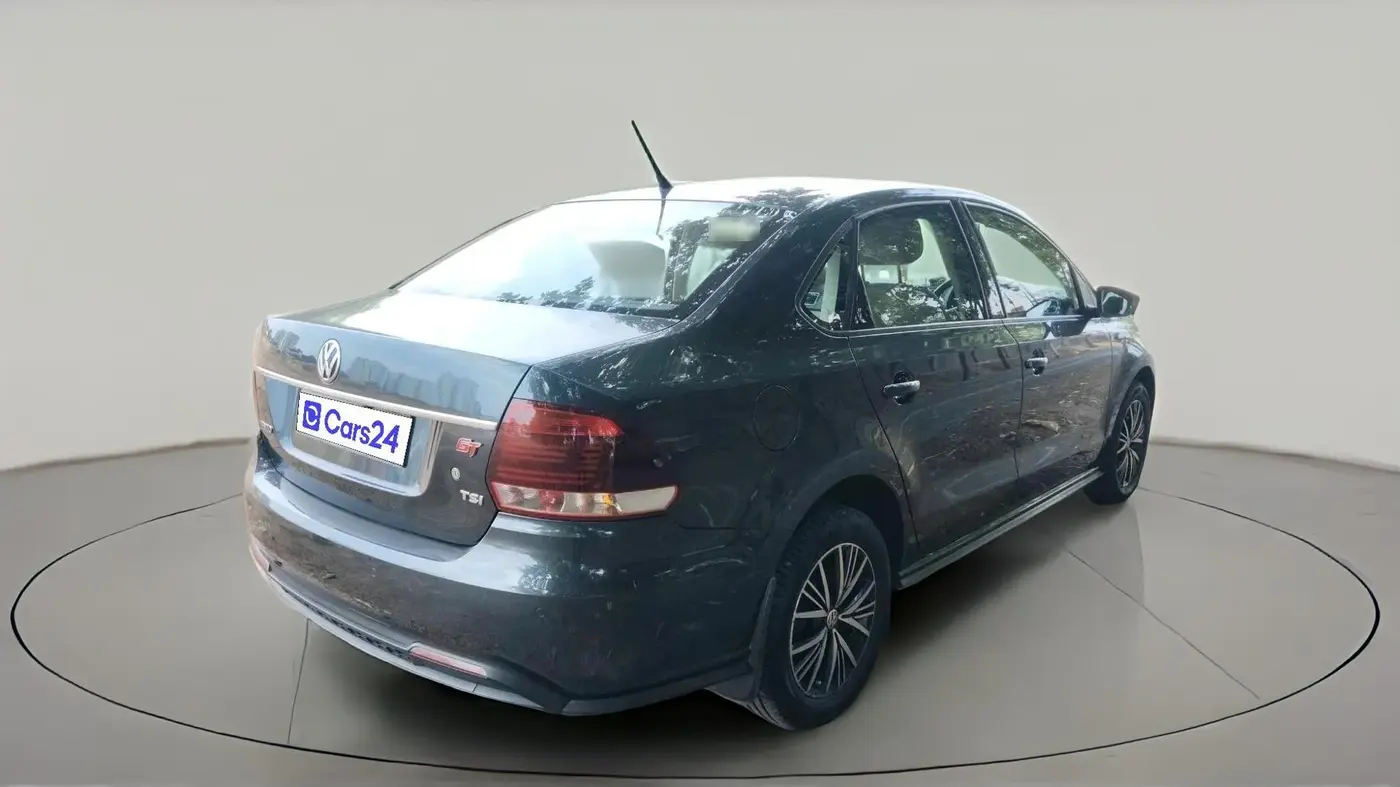 2020 Volkswagen Vento HIGHLINE 1.0L TSI, Petrol, Manual, 1,78,045 km, exterior