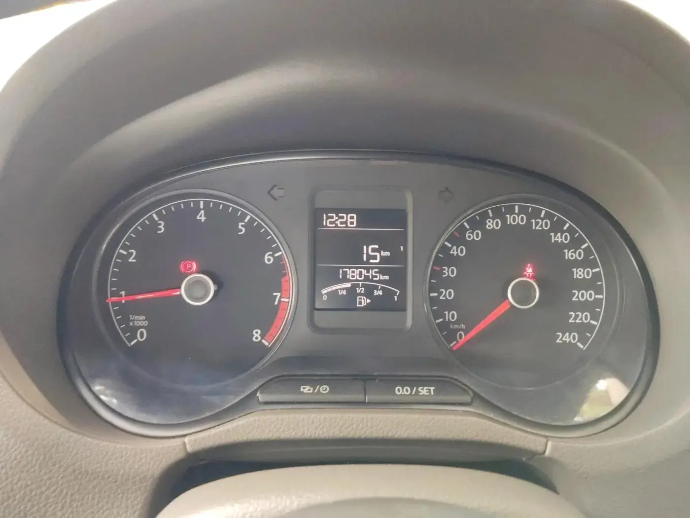 2020 Volkswagen Vento HIGHLINE 1.0L TSI, Petrol, Manual, 1,78,045 km, interior