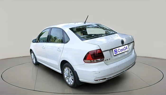 2017 Volkswagen Vento HIGHLINE DIESEL 1.5, Diesel, Manual, 1,76,097 km, exterior