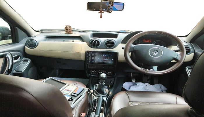 2013 Renault Duster 110 PS RXL DIESEL, Diesel, Manual, 1,34,214 km, interior