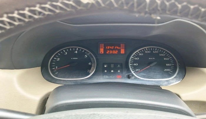 2013 Renault Duster 110 PS RXL DIESEL, Diesel, Manual, 1,34,214 km, interior