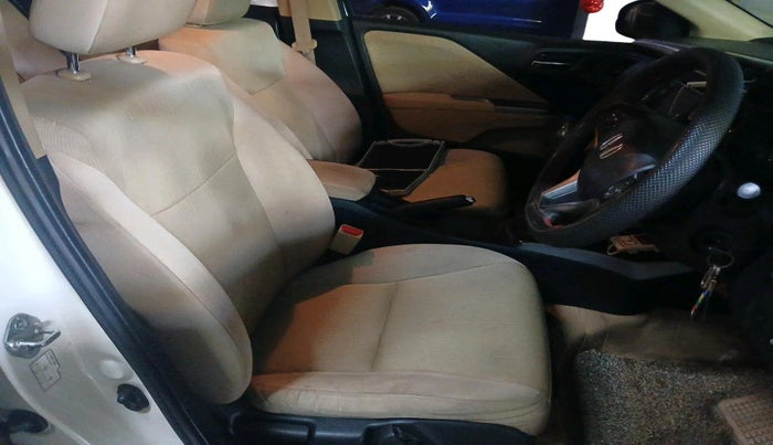 2016 Honda City 1.5L I-VTEC V MT, Petrol, Manual, 1,83,775 km, interior