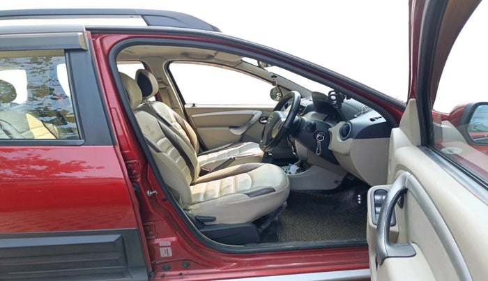 2015 Nissan Terrano XL (P), Petrol, Manual, 77,683 km, interior