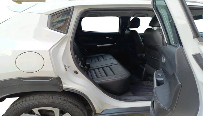 2022 Nissan MAGNITE XV TURBO, Petrol, Manual, 49,357 km, interior