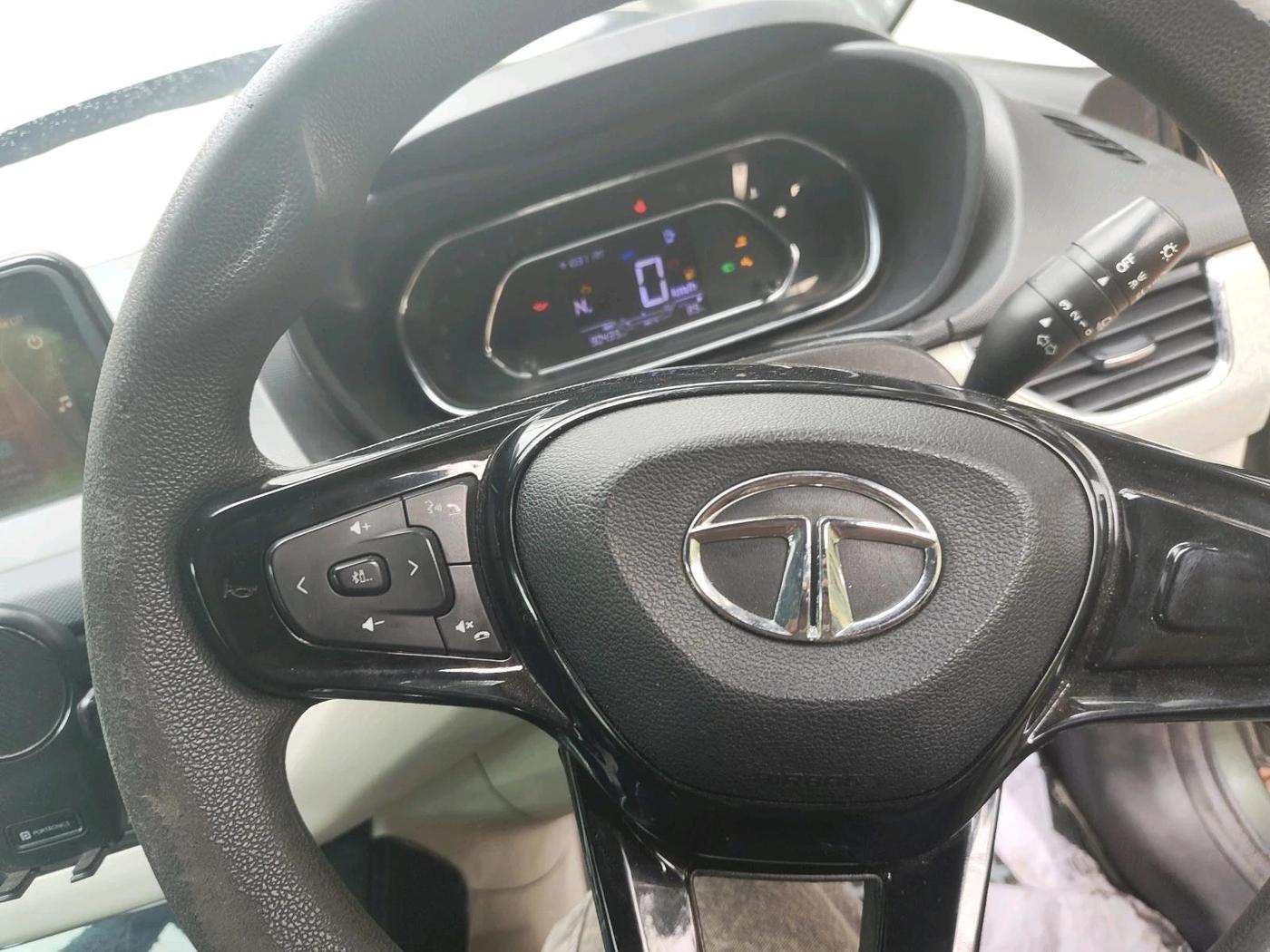 2021 Tata NEXON XZA PLUS DIESEL, Diesel, Automatic, 90,439 km, interior