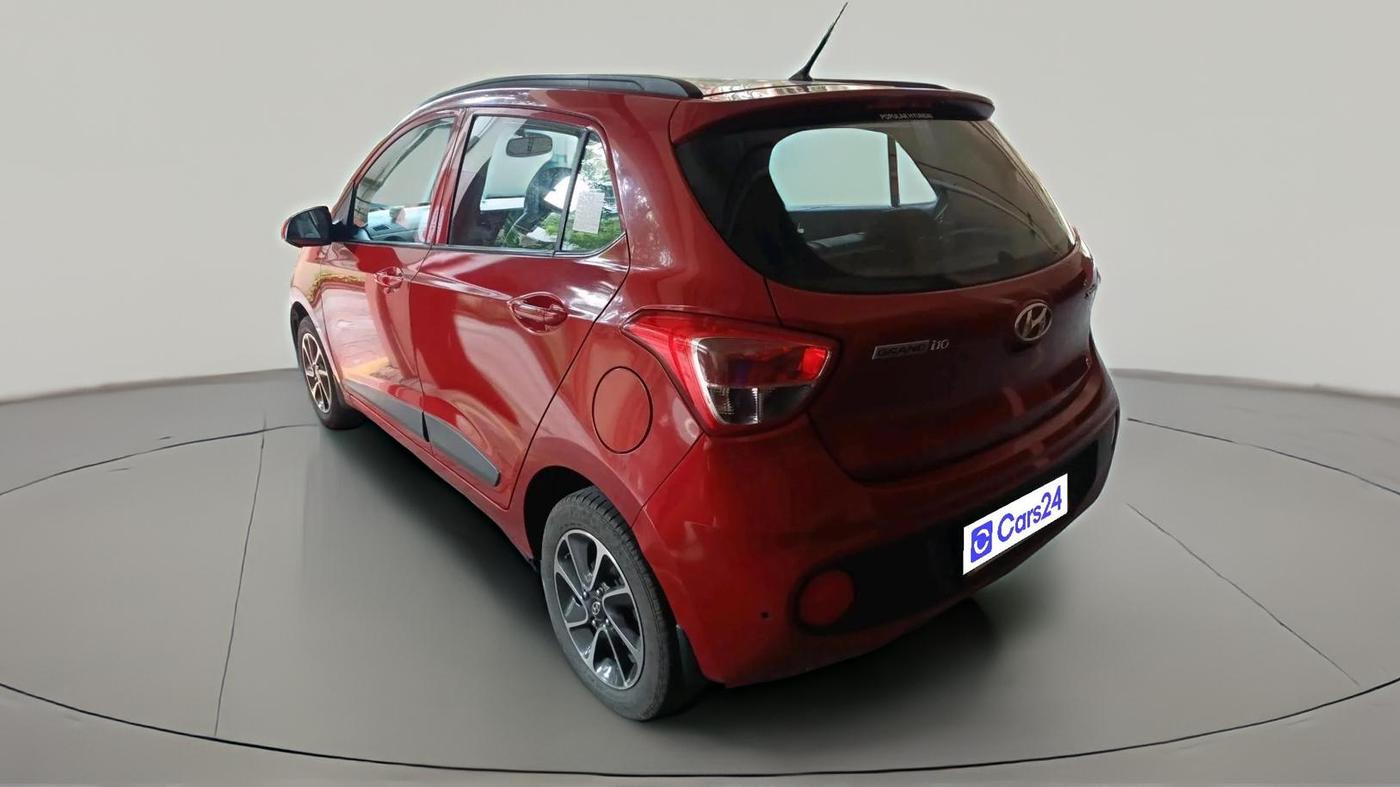 2018 Hyundai Grand i10 SPORTZ AT 1.2 KAPPA VTVT, Petrol, Automatic, 17,895 km, exterior