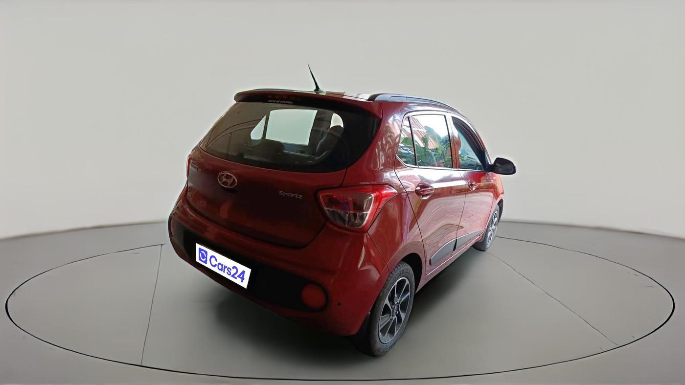 2018 Hyundai Grand i10 SPORTZ AT 1.2 KAPPA VTVT, Petrol, Automatic, 17,895 km, exterior