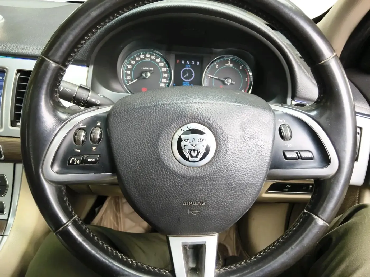 2013 Jaguar XF 2.2 DIESEL LUXURY, Diesel, Automatic, 61,891 km, interior
