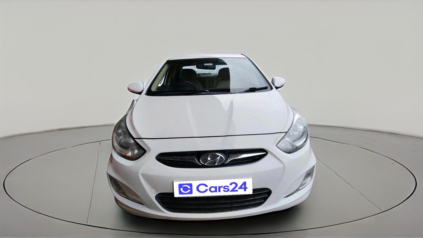 2013 Hyundai Verna FLUIDIC 1.6 CRDI SX, Diesel, Manual, 90,923 km, exterior