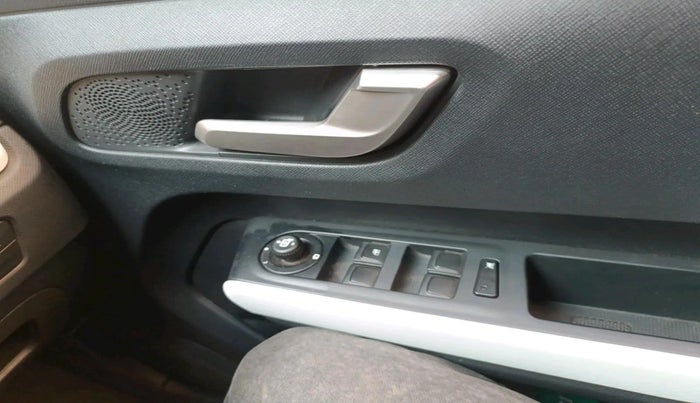 2024 Tata PUNCH Creative Plus (S) AMT, Petrol, Automatic, 3,942 km, interior