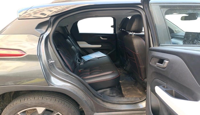 2024 Tata PUNCH Creative Plus (S) AMT, Petrol, Automatic, 3,942 km, interior