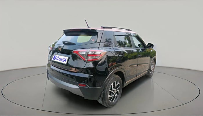 2023 Mahindra XUV400 EL 7.2 KW, Electric, Automatic, 1,01,437 km, exterior