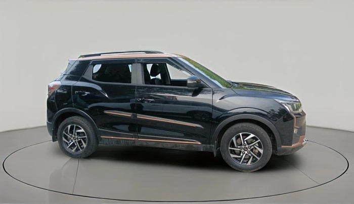2023 Mahindra XUV400 EL 7.2 KW, Electric, Automatic, 1,01,437 km, exterior