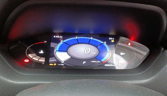 2021 Nissan MAGNITE XV PREMIUM TURBO CVT DUAL TONE, Petrol, Automatic, 48,835 km, interior