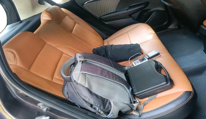 2018 Honda WR-V 1.5L I-DTEC VX MT, Diesel, Manual, 1,28,546 km, interior