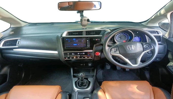 2018 Honda WR-V 1.5L I-DTEC VX MT, Diesel, Manual, 1,28,546 km, interior