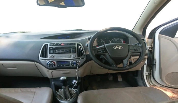 2012 Hyundai i20 SPORTZ 1.2, Petrol, Manual, 91,266 km, interior